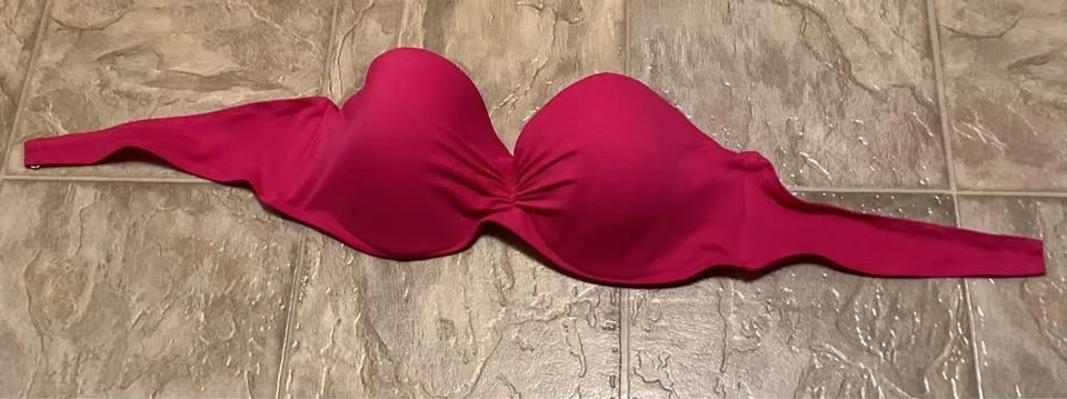 Bathing suits and bodysuit image indicator(2)