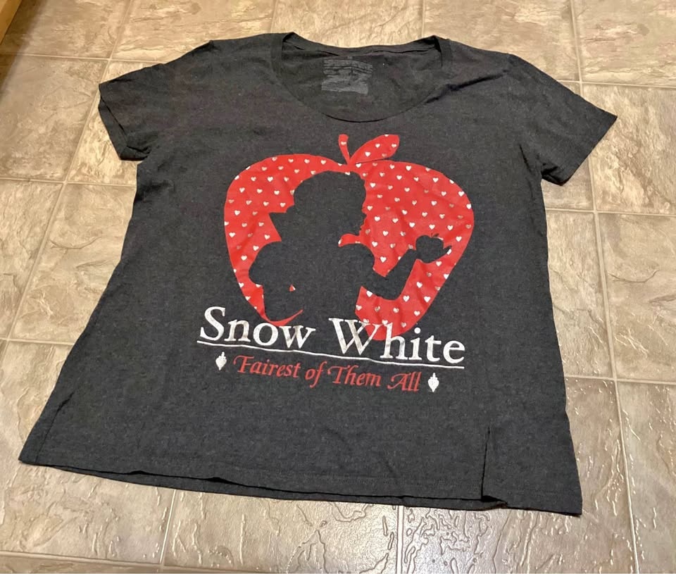Girls clothing