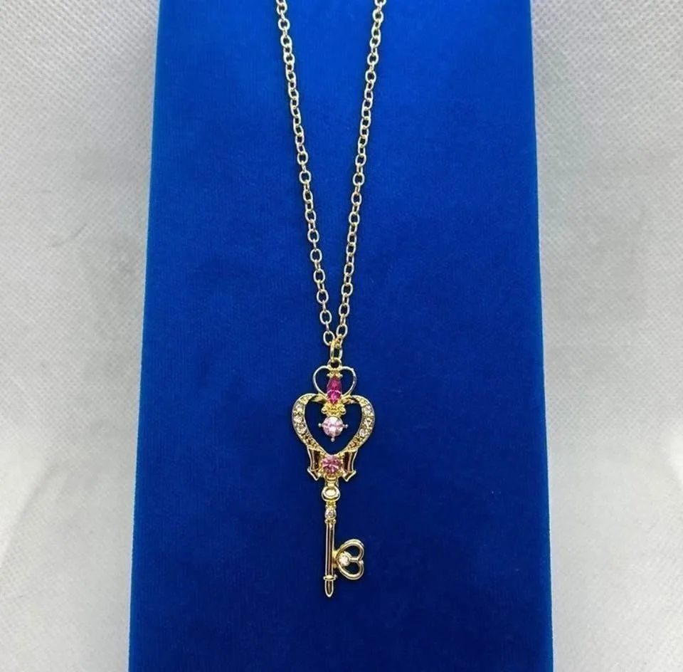 Victorian Style Key Pendant Necklace Pink Crystals Anime image indicator(4)