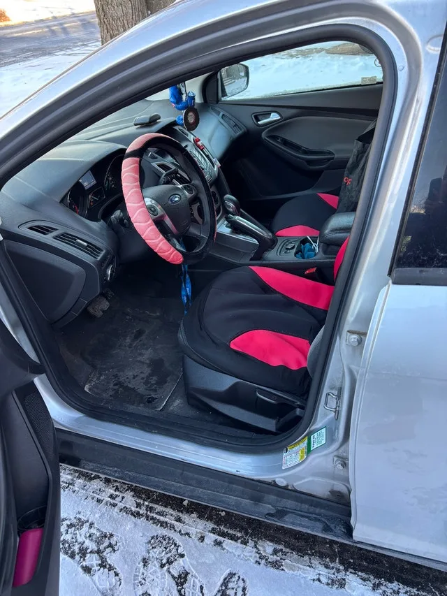 #cleanout 2013 Ford Focus SE 5DR Hatchback image indicator(3)