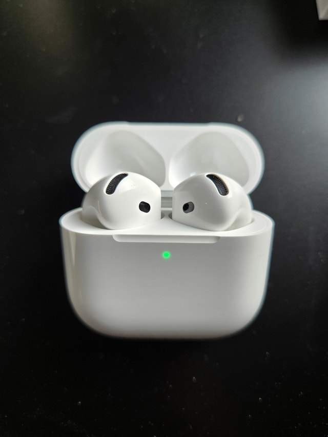 Airpods 4 - OPENED - photo 4