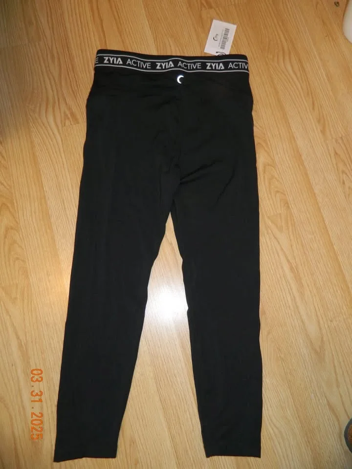NWT ZYIA BLACK BANDED RENDEZ VOUS leggings 7/8 length...size 8-1 image indicator(3)