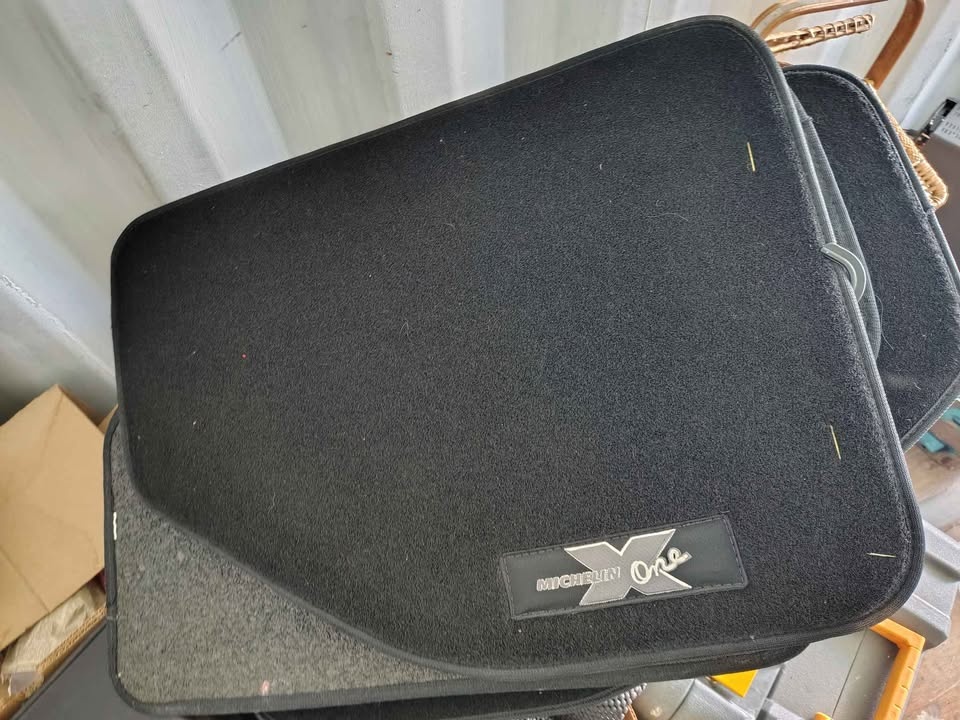 Michelin x one car mats. 6 pieces - photo 2