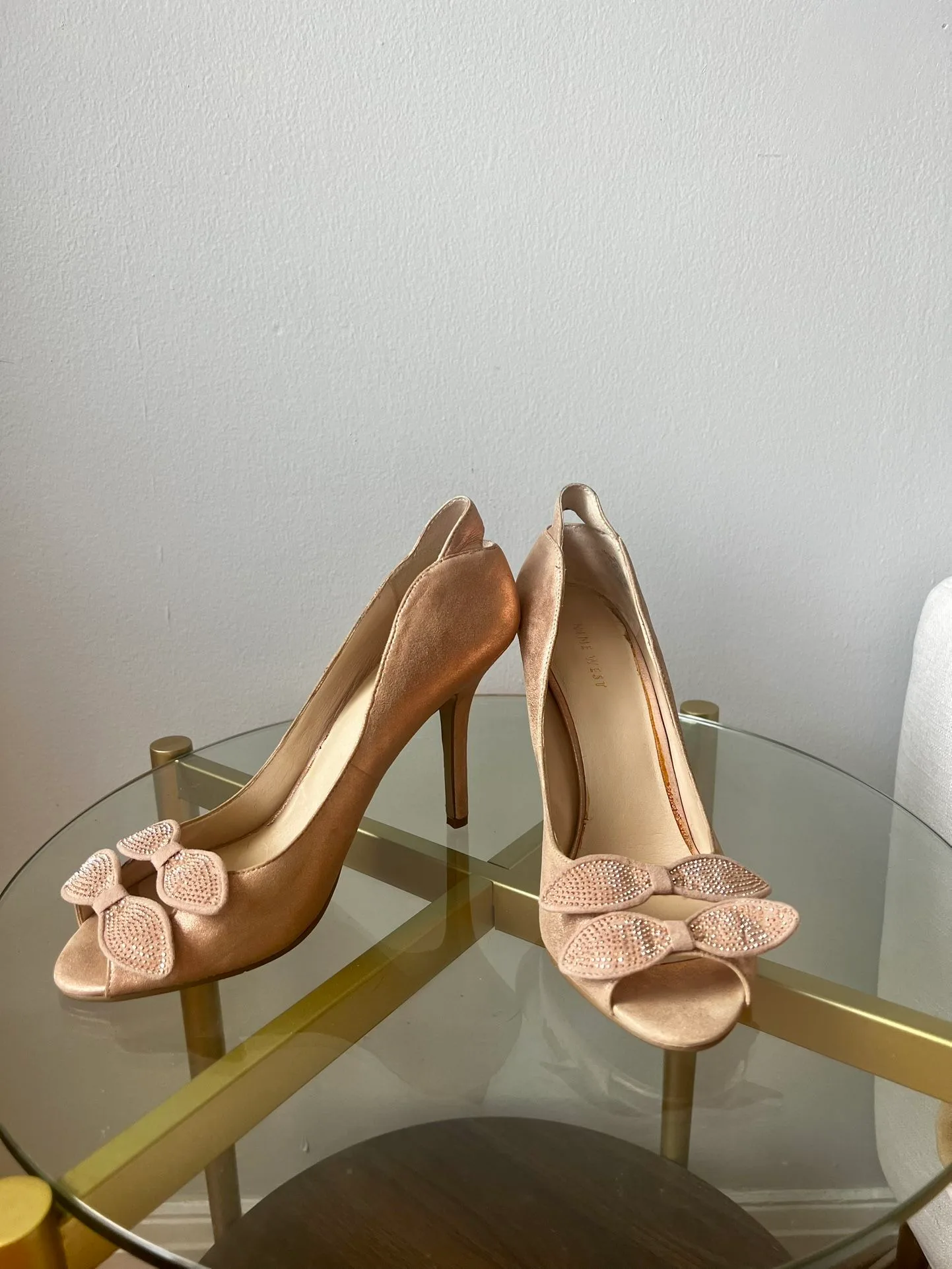 NINE WEST Pink Bow Peep Toe Pumps