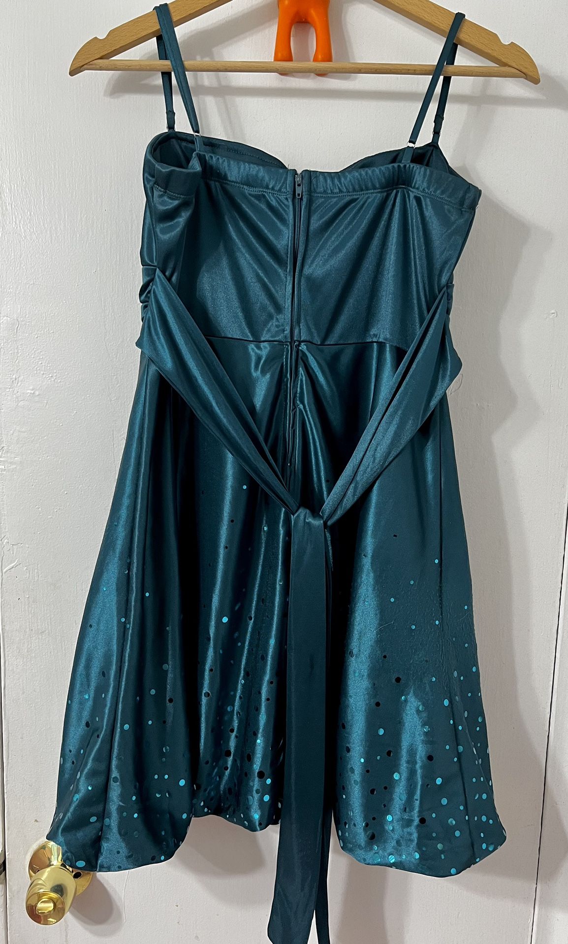 Teal dress with sequins (perfect for the Holidays!) - photo 2