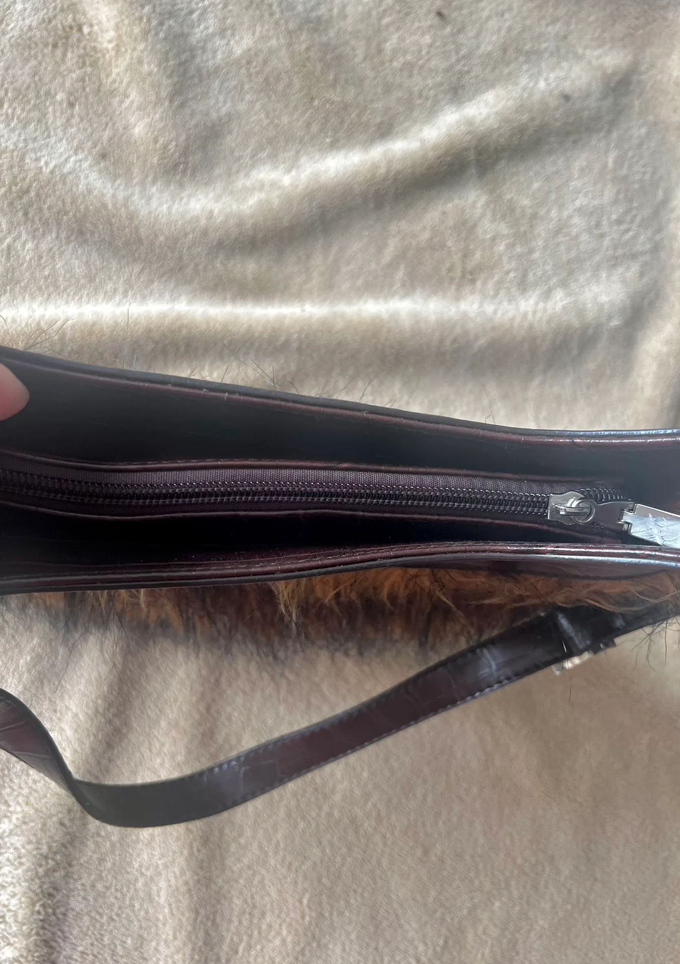 Faux Fur Shoulder Bag image indicator(3)