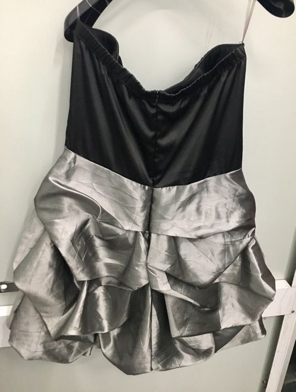 Women's black and silver silky dress - photo 2