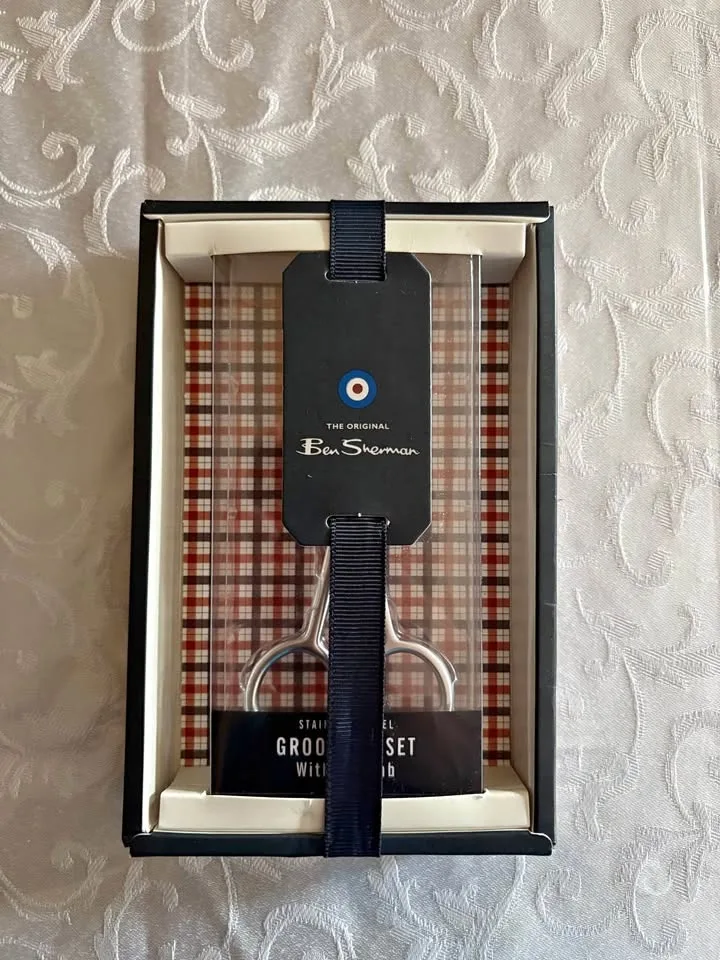 Ben Sherman Stainless Steel Grooming Set