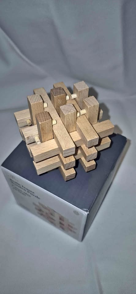 Wooden puzzle