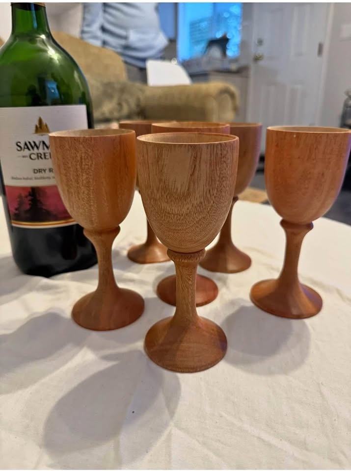 Wooden Wine cup set