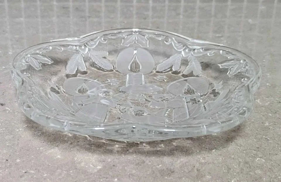 Mikasa "Holiday Lights" Plate - Made in Germany! image indicator(3)