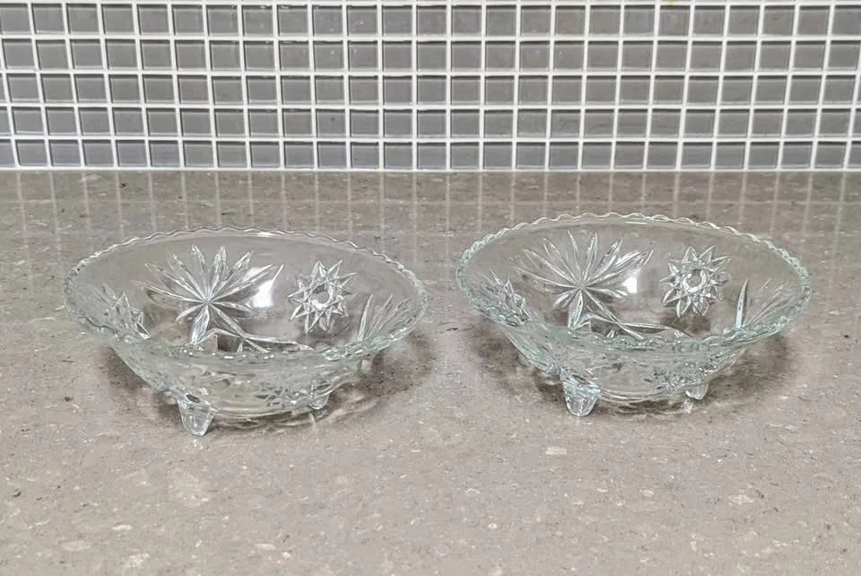 Pair of Vintage Anchor Hocking Star of David Candy Dishes image indicator(2)