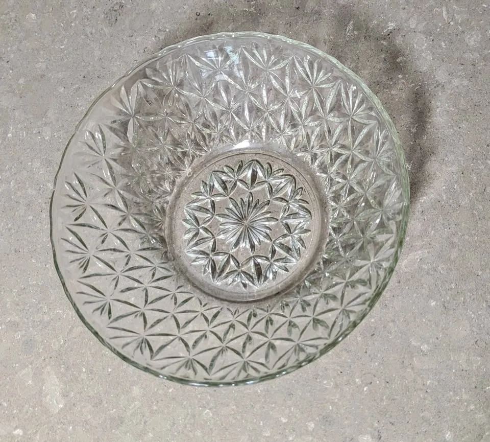 Vintage Anchor Hocking Glass Serving Plate Bowl image indicator(3)