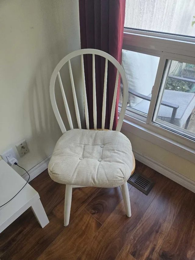 Windsor Chair set of 2