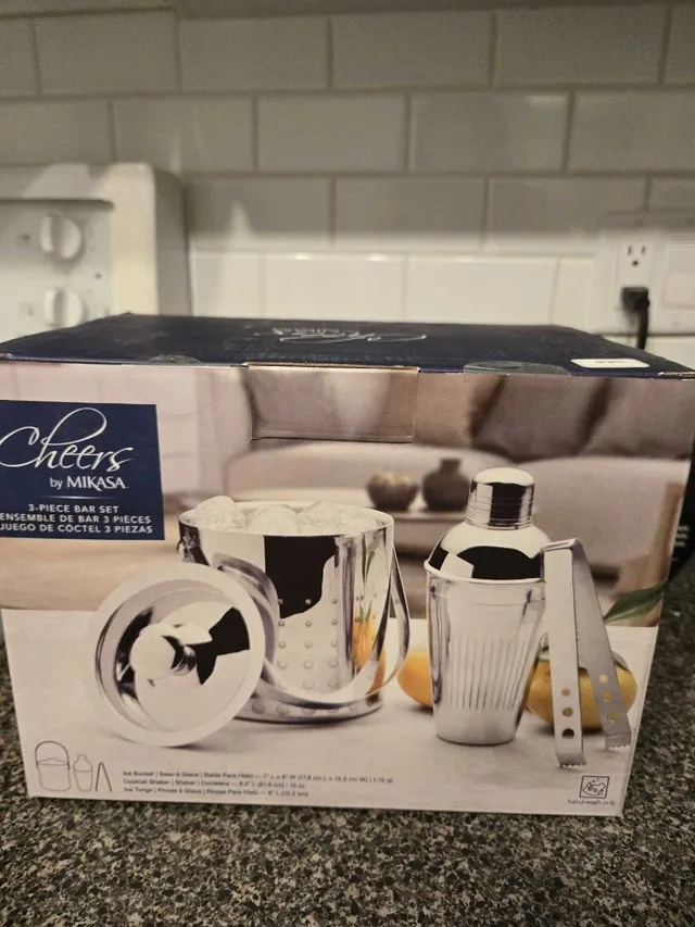 Mikasa Cheers Bar Set