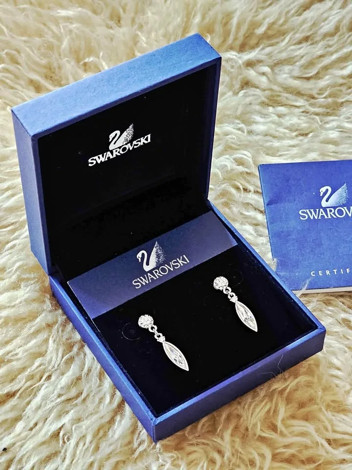 Swarovski Crystal Drop Dangle Stud Earrings BNIB