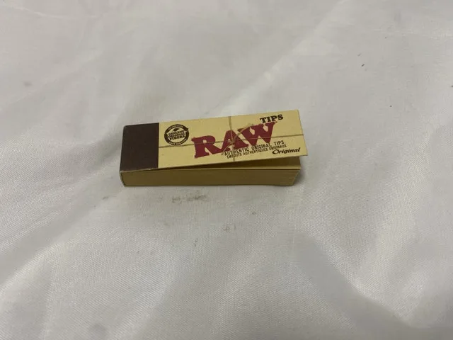 RAW Original Tips Natural Rolling Papers Filter