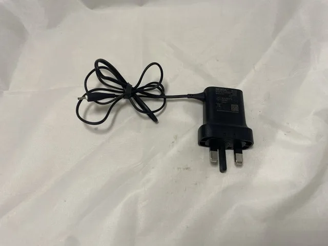 Small Pin charger Original NOKIA old type mobile phone