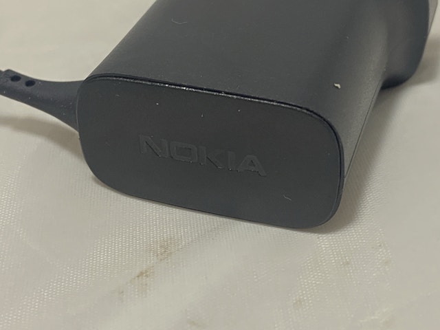 Small Pin charger Original NOKIA old type mobile phone - photo 3