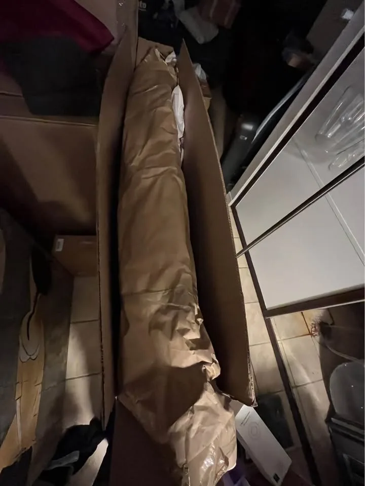 Large TV box for moving image indicator(2)