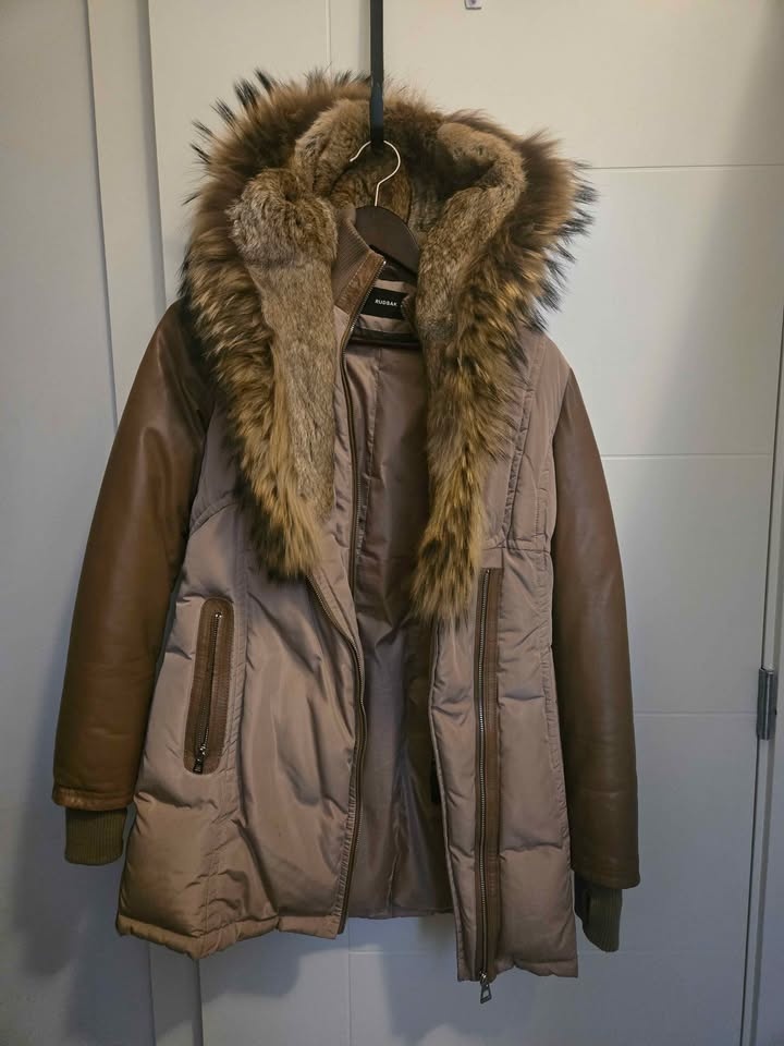Womens rudsak leather trimmed winter down jacket - photo 2