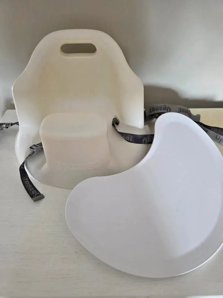 Upseat Baby Floor Seat Booster Chair