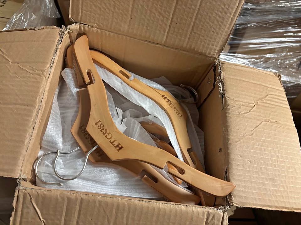Brand new Heavy duty wood top kid hangers