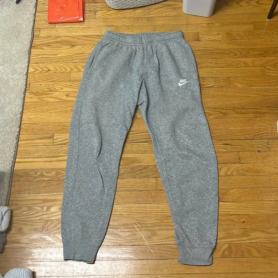 nike women’s sweatpants