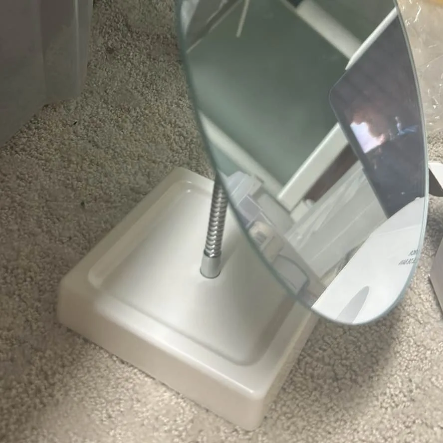 miniso everyday mirror image indicator(2)