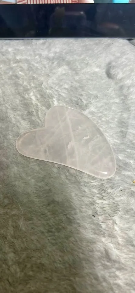 rose quarts gua sha