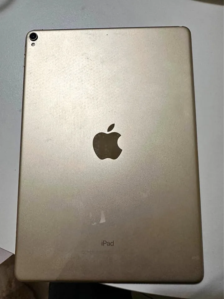 Apple iPad Pro 10.5-inch