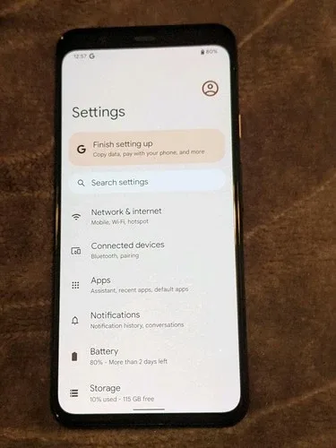 Google Pixel 4 XL - 128GB Black White - No box - Great cond. image indicator(3)