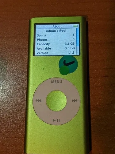 Apple iPod Nano 2nd Generation A1199 4GB image indicator(4)