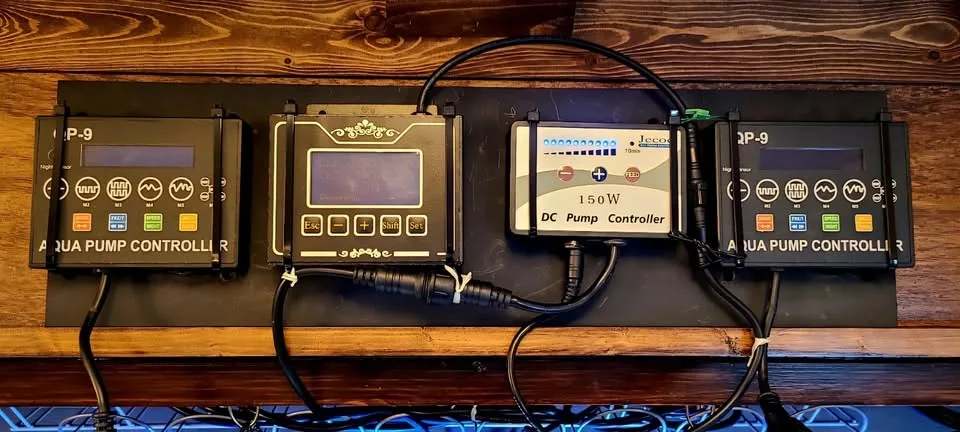 135 Gallon Seapora Reef-Ready Aquarium + Custom Stand/Canopy image indicator(5)