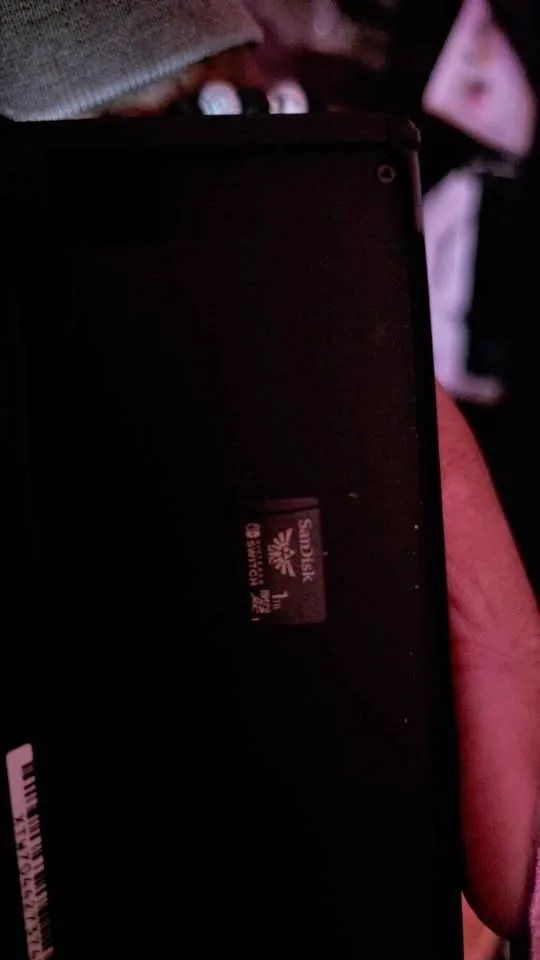 Switch Oled w/accessories (No Games included) image indicator(4)