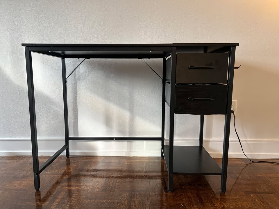 Computer/study desk with drawers- black