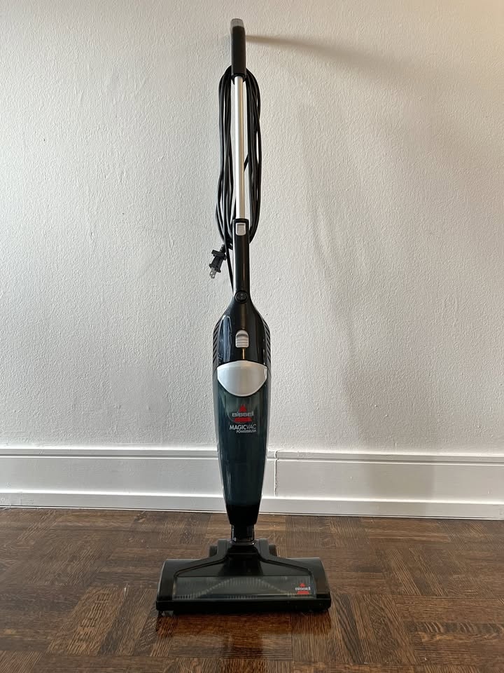Bissell 3-in-1 magicvac vacuum cleaner- black