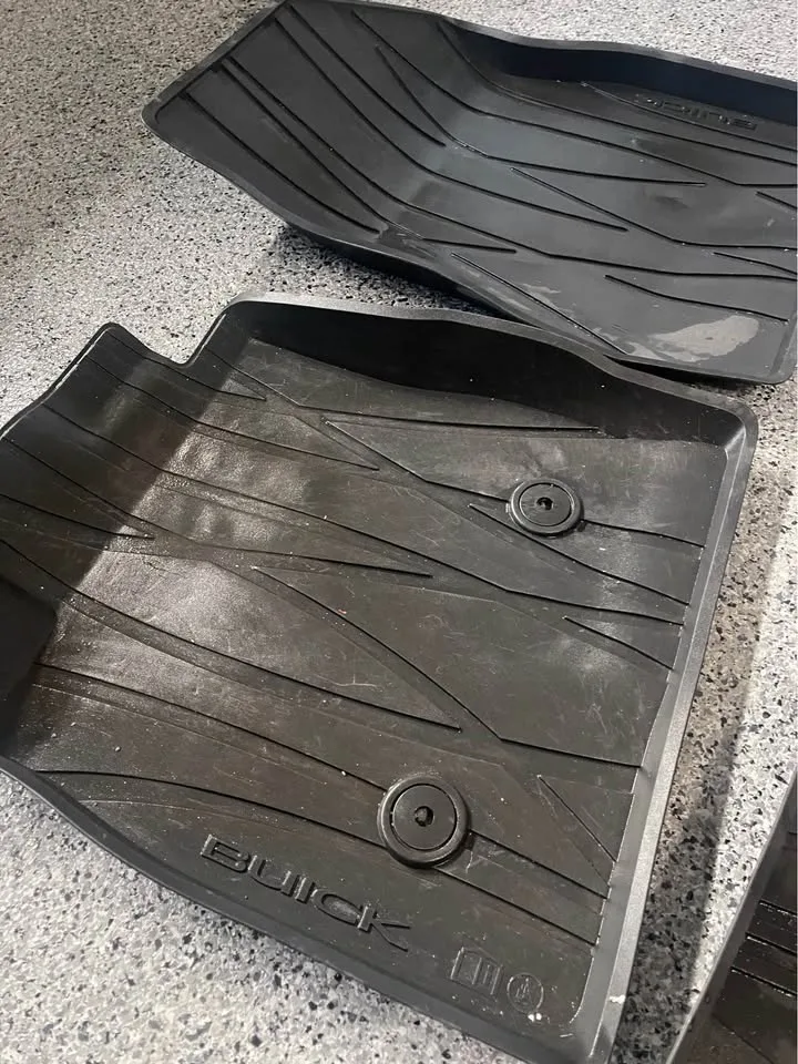 Like New Buick Envistan All Season Mats image indicator(2)