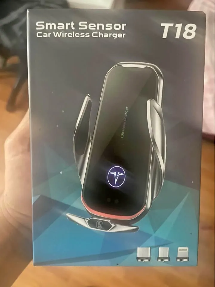 Smart wireless charger for car