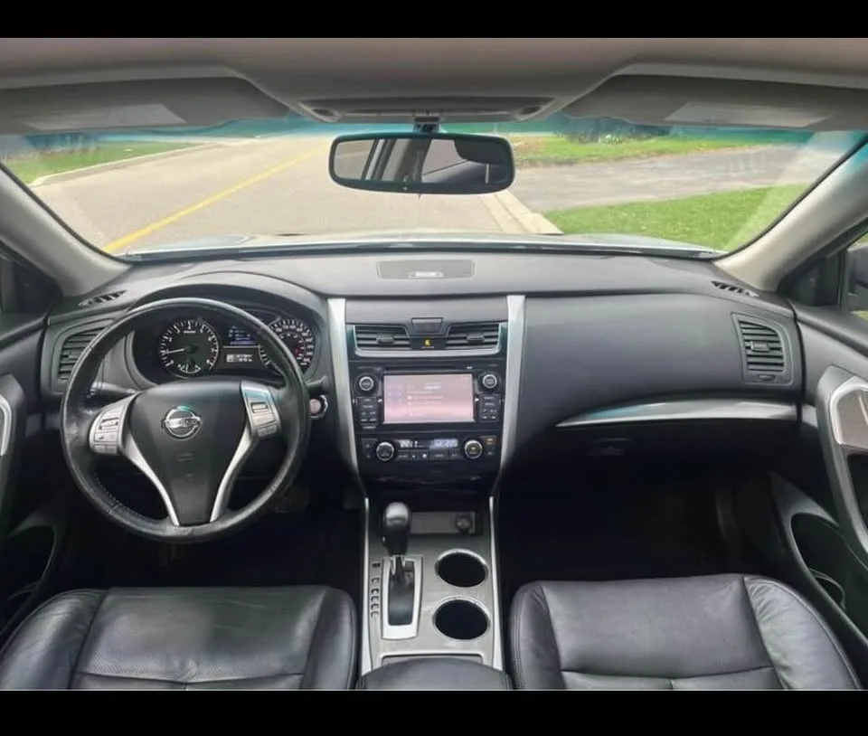 Nissan Altima 2015 image indicator(8)