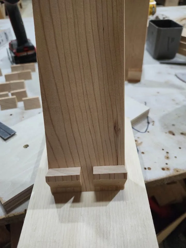 Handmade Wood-Burned Phone Stand — Dreamcatcher Design image indicator(5)