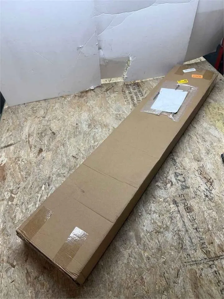 Motoforti Car Trunk Retractable Cargo Cover image indicator(5)