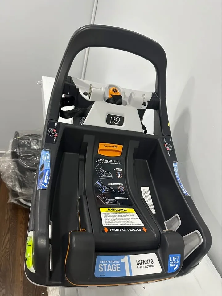 Car Seat Base, Chicco Fit2 Compatible image indicator(2)