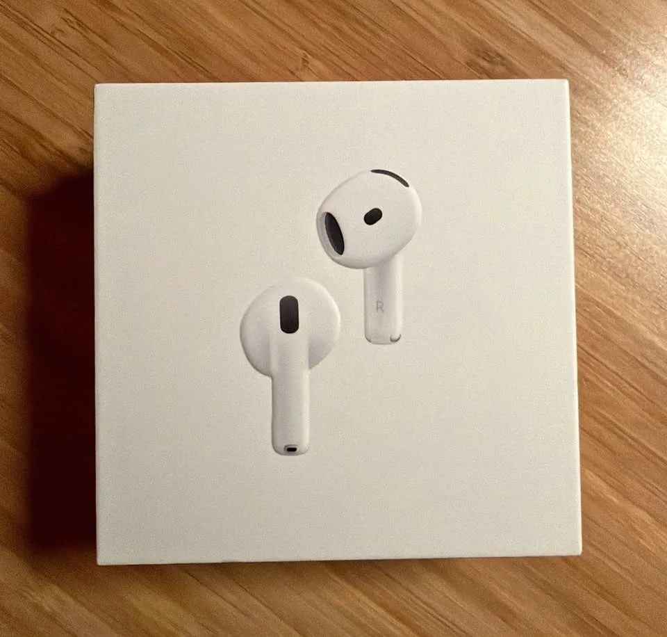 Apple AirPods 4 Active Noise Cancellation - Brand New Sealed