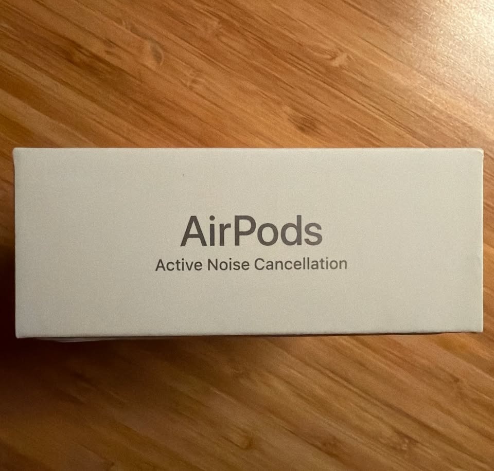 Apple AirPods 4 Active Noise Cancellation - Brand New Sealed - photo 3