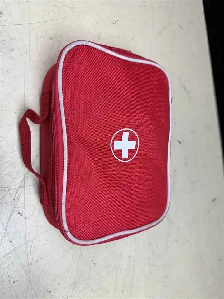 TOY - Wooden Doctor on Call Role Play with a Carrying Case| Pret image indicator(9)