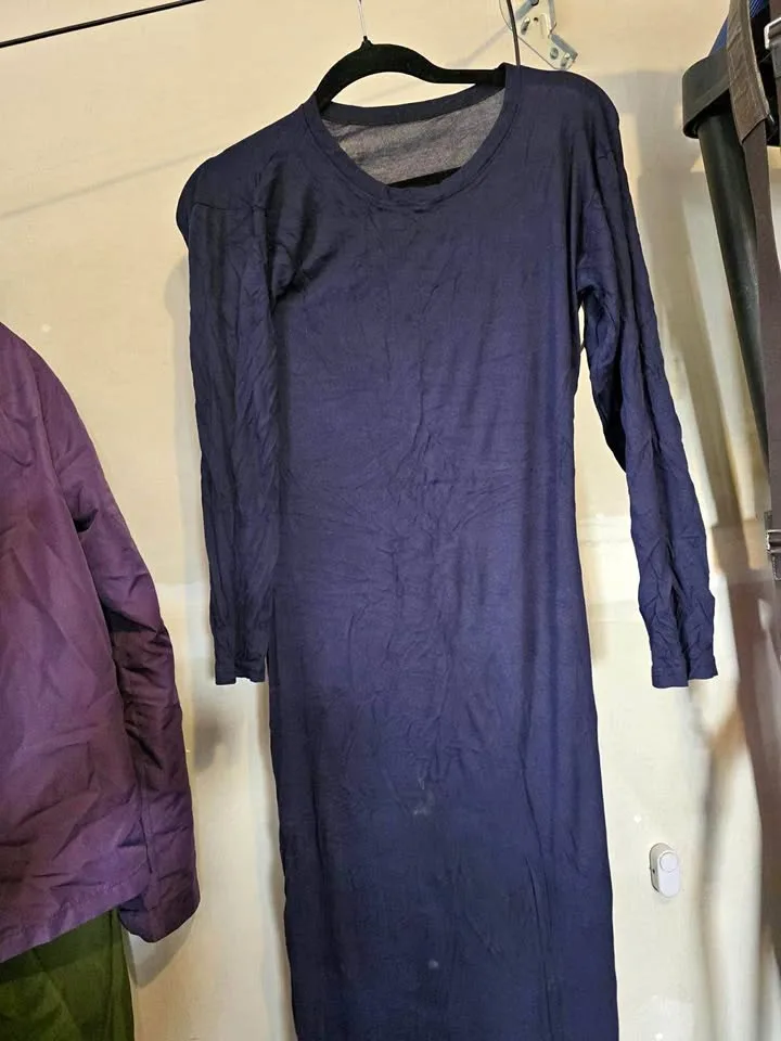 Woman’s long sleeve loose dress thumbnail