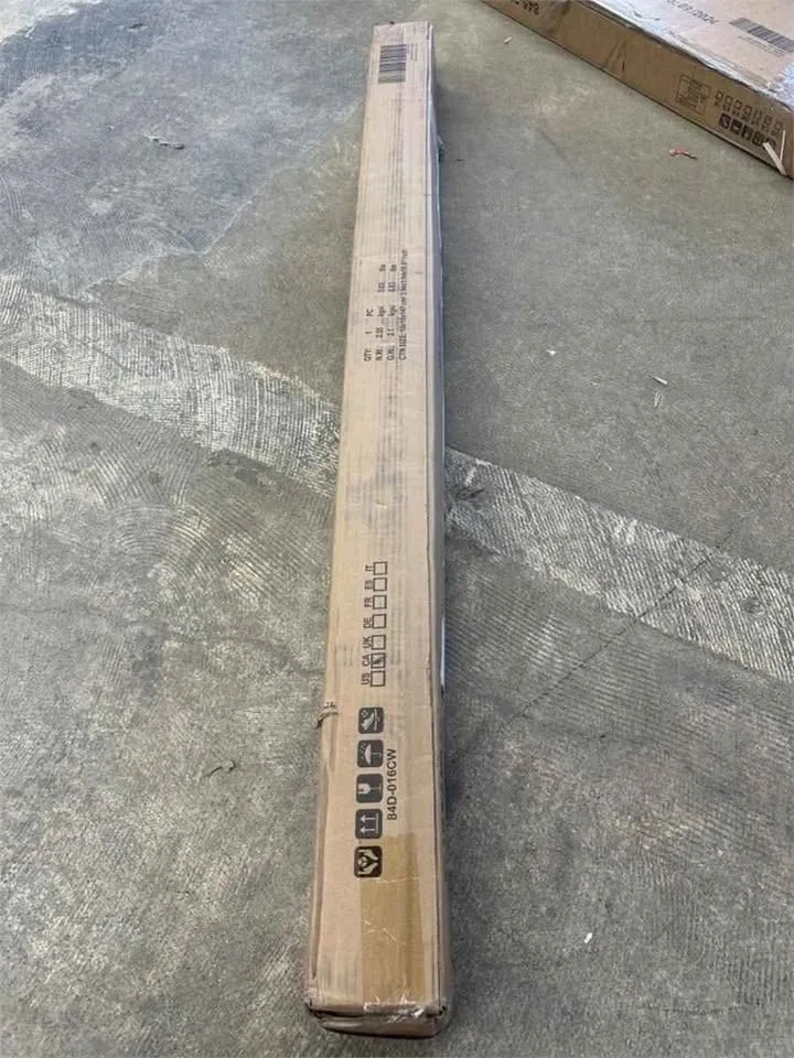 Outsunny 6.5x4ft Patio Umbrella image indicator(5)