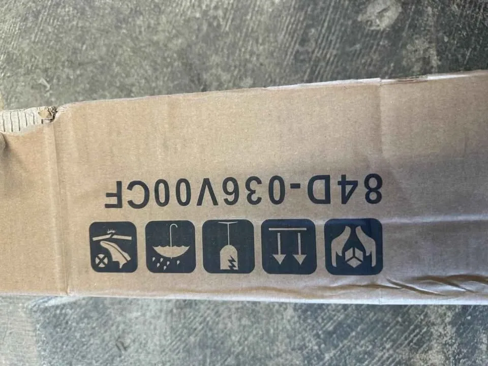 Outsunny 6.5x10ft Rectangle Patio Umbrella image indicator(6)