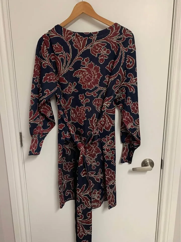 Never Worn - Zara Long Sleeve Floral Dress - Size S/Small image indicator(2)